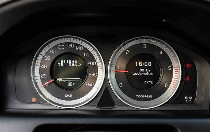 Volvo XC 60 cena 52900 przebieg: 210123, rok produkcji 2013 z Brok małe 562